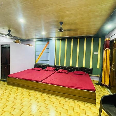 Kailash Inn Guest House Varanasi Exterior photo